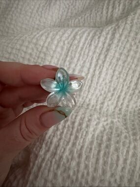 Emi Jay Clear and Aqua Flower Hair Clip